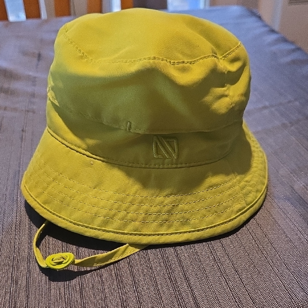 Lime Green Bucket Hat 6-12m